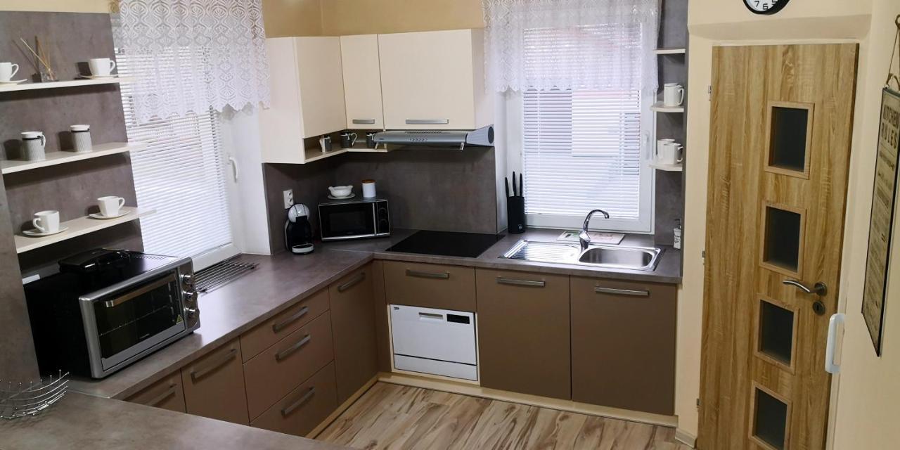 Chalupa Riviera A Apartmany Riviera - Liptov Besenova Ruzomberok Exterior photo